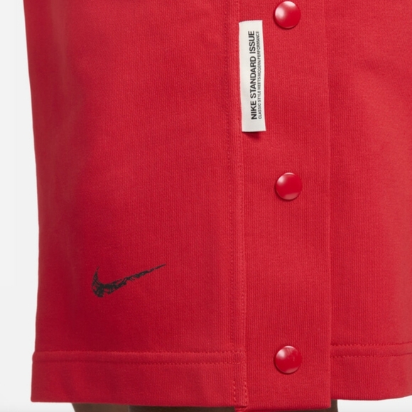 Nike Dri-Fit Standard Issue 8" French Terry Basketball shorts - red - Picture 3 of 16